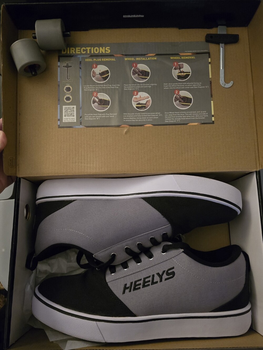 Men's Black & Grey Heelys Pro 20 Skate Shoes
